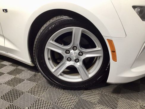 Used 2017 Chevrolet Camaro LT image 26