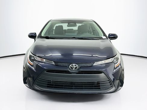 Used 2026 Toyota Corolla LE FWD image 2