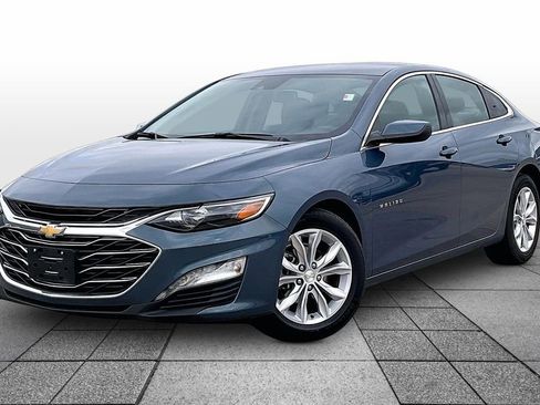 Used 2024 Chevrolet Malibu LT image 1