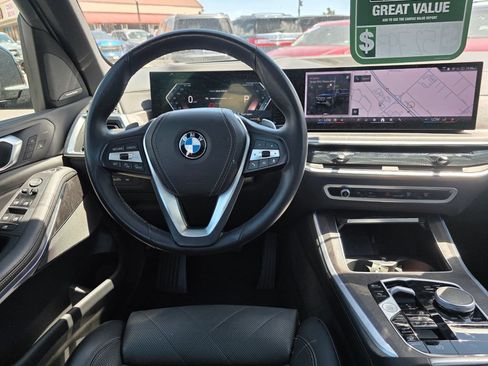 Used 2024 BMW X5 xDrive40i AWD/4WD image 15