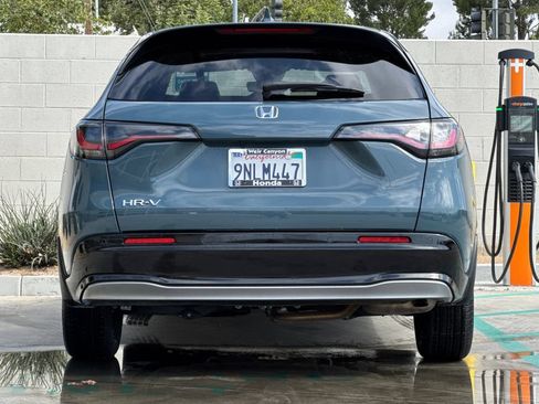 Certified 2024 Honda HR-V EX-L image 9
