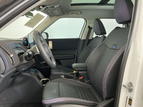 Certified 2025 MINI Cooper Countryman S image 21
