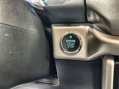 Used 2024 Ford Expedition Max XLT image 24