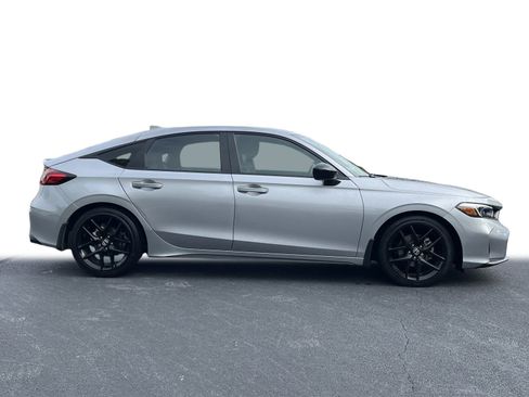 Used 2025 Honda Civic Sport image 25