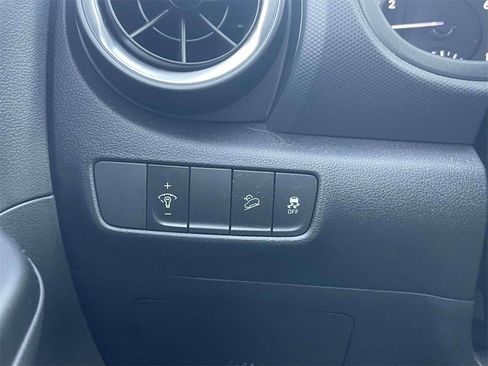 Certified 2023 Hyundai Kona SE w/ Cargo Package image 19