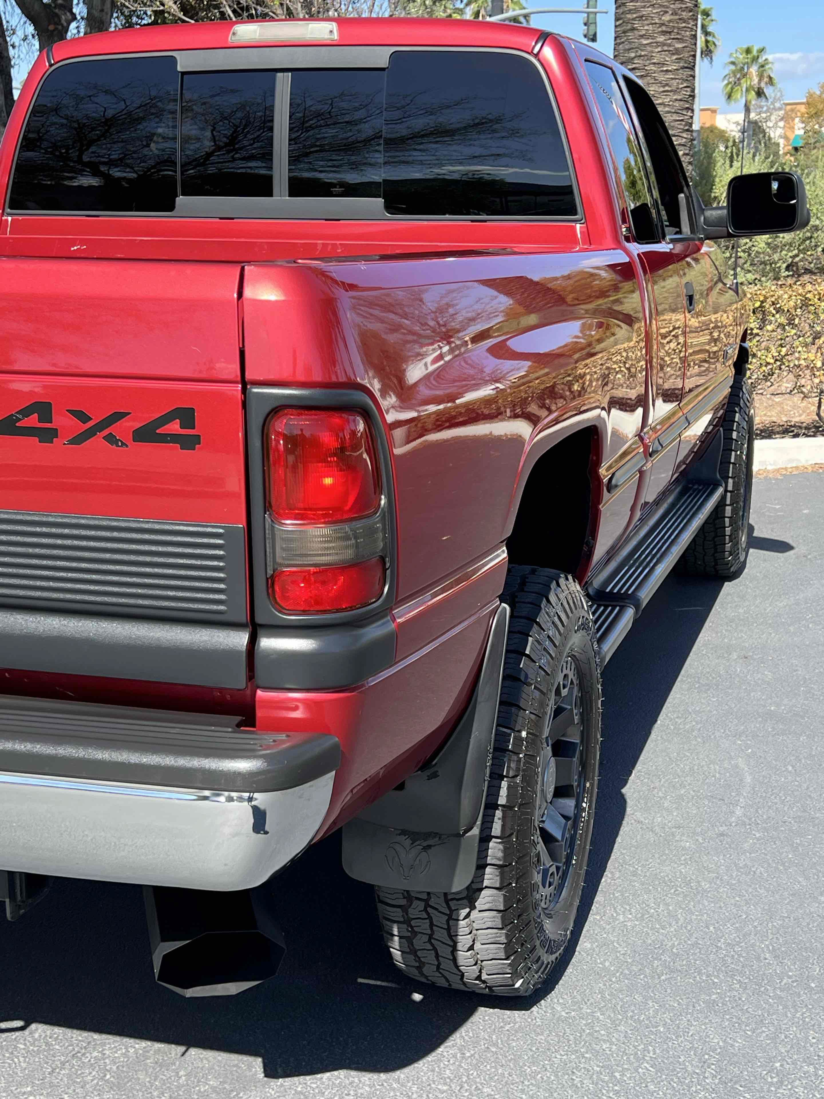 Used 1998 Dodge Ram 2500 Truck 4x4 Quad Cab image 49