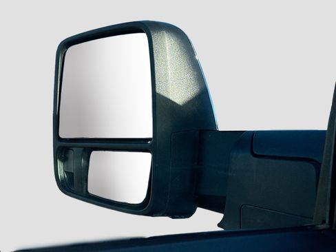 Used 2024 RAM 2500 Laramie image 16