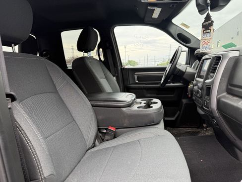 Used 2022 RAM 1500 Classic Warlock AWD/4WD image 12