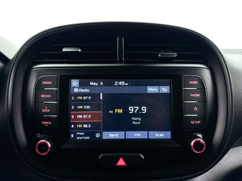 Used 2021 Kia Soul S FWD image 5