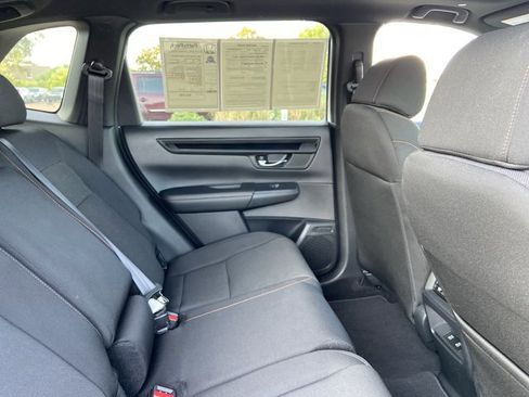 Used 2024 Honda CR-V Sport image 21