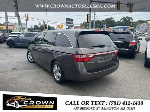 Used 2011 Honda Odyssey Touring Elite image 7