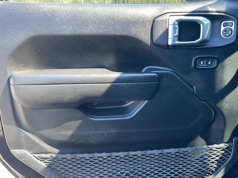 Certified 2022 Jeep Wrangler Unlimited Sport image 13