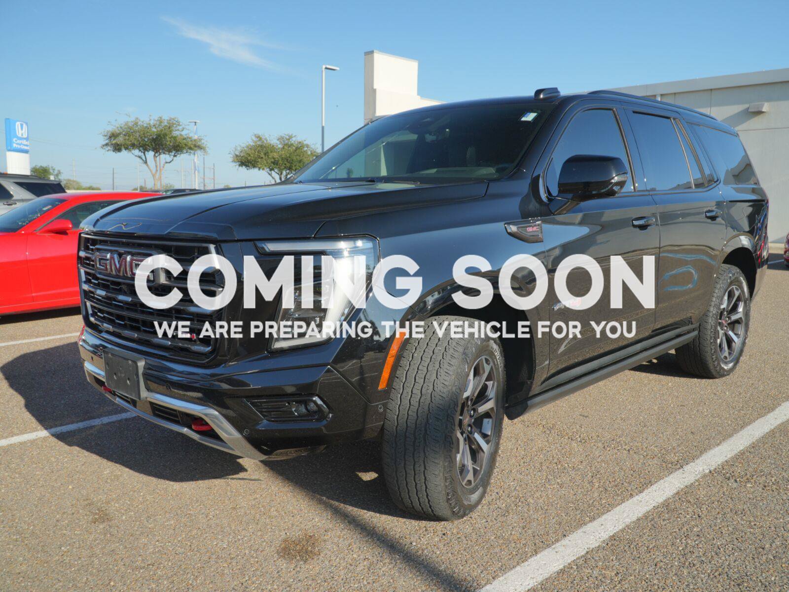 Used 2025 GMC Yukon AT4 Ultimate AWD/4WD image 1