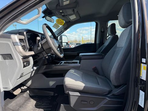 Used 2024 Ford F250 XLT w/ Tremor Off-Road Package image 14