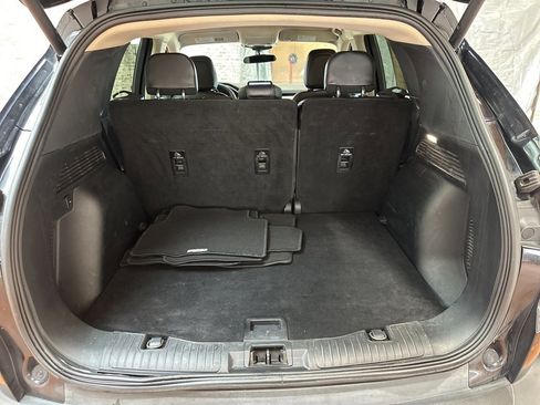 Used 2020 Ford Escape SEL image 13