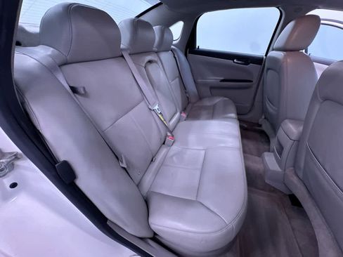Used 2008 Chevrolet Impala LT w/ Luxury Edition Package FWD image 33