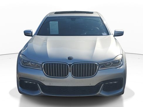 Used 2016 BMW 750i xDrive AWD/4WD image 2