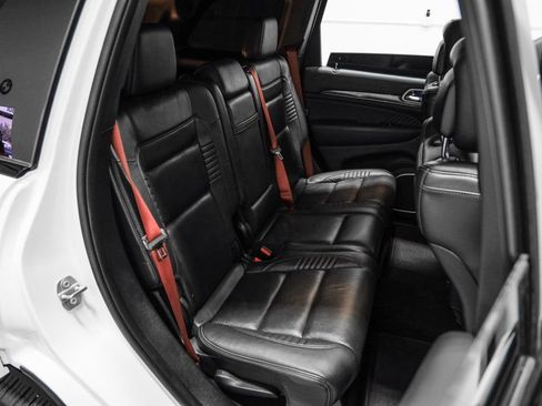 Used 2020 Jeep Grand Cherokee Trackhawk AWD/4WD image 38