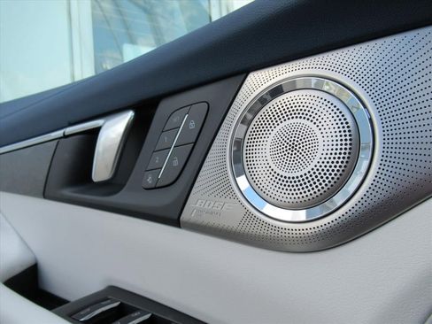 New 2026 Buick Enclave Avenir image 29