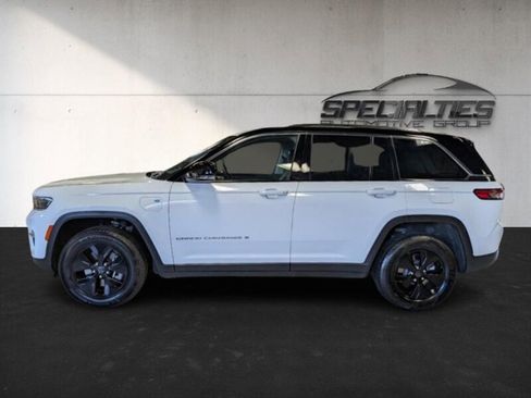 Used 2024 Jeep Grand Cherokee Limited 4xe image 7