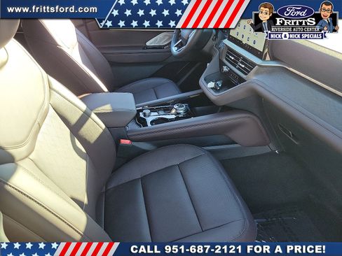 New 2026 Ford Explorer Platinum image 17