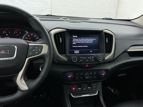 Used 2018 GMC Terrain Denali w/ Advanced Safety Package FWD image 34