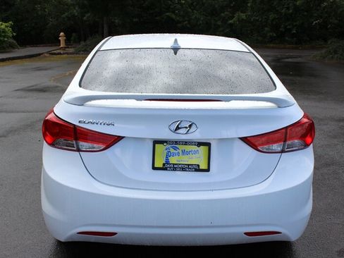 Used 2013 Hyundai Elantra GLS w/ Preferred Pkg FWD image 8