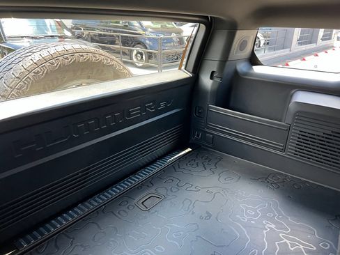 Used 2025 GMC Hummer EV 2X AWD/4WD image 75