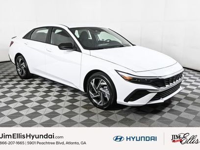 Certified 2025 Hyundai Elantra SEL