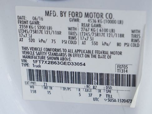 Used 2016 Ford F250 XL w/ Power Equipment Group AWD/4WD image 51