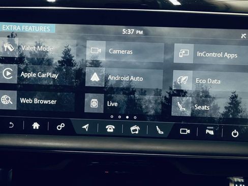 Used 2019 Jaguar XE Prestige RWD image 30