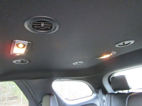 Used 2024 Dodge Durango GT image 18