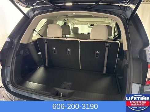New 2026 Honda Pilot Touring image 10