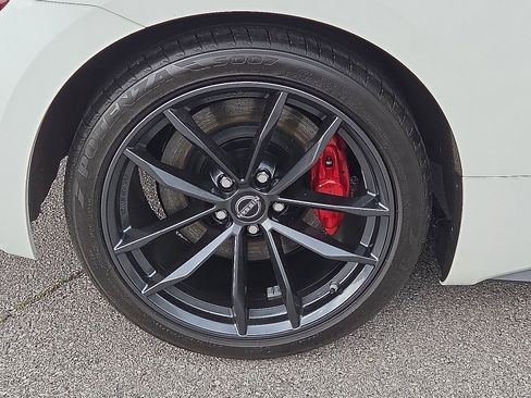 Used 2024 Nissan Z Performance w/ Floor Mat Package RWD image 7