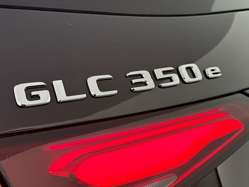 Certified 2025 Mercedes-Benz GLC 350e 4MATIC image 10