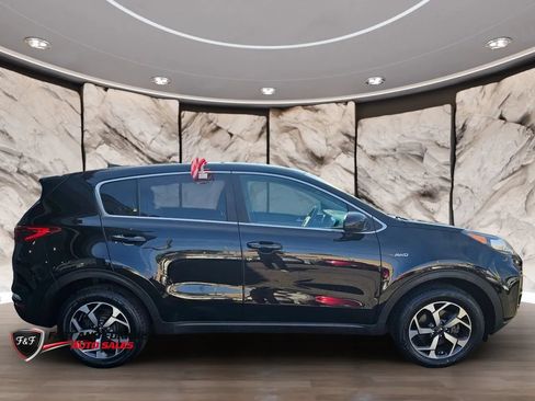 Used 2020 Kia Sportage LX AWD/4WD image 5