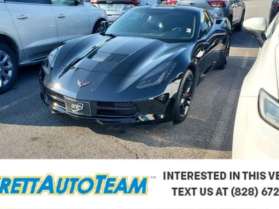 Used 2019 Chevrolet Corvette Stingray Coupe w/ Carbon Flash Badge Package