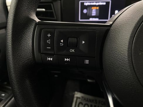 Certified 2025 Nissan Kicks SV w/ SV Premium Package AWD/4WD image 13