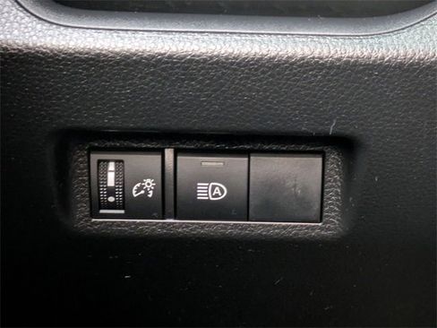 Used 2023 Toyota RAV4 LE image 18