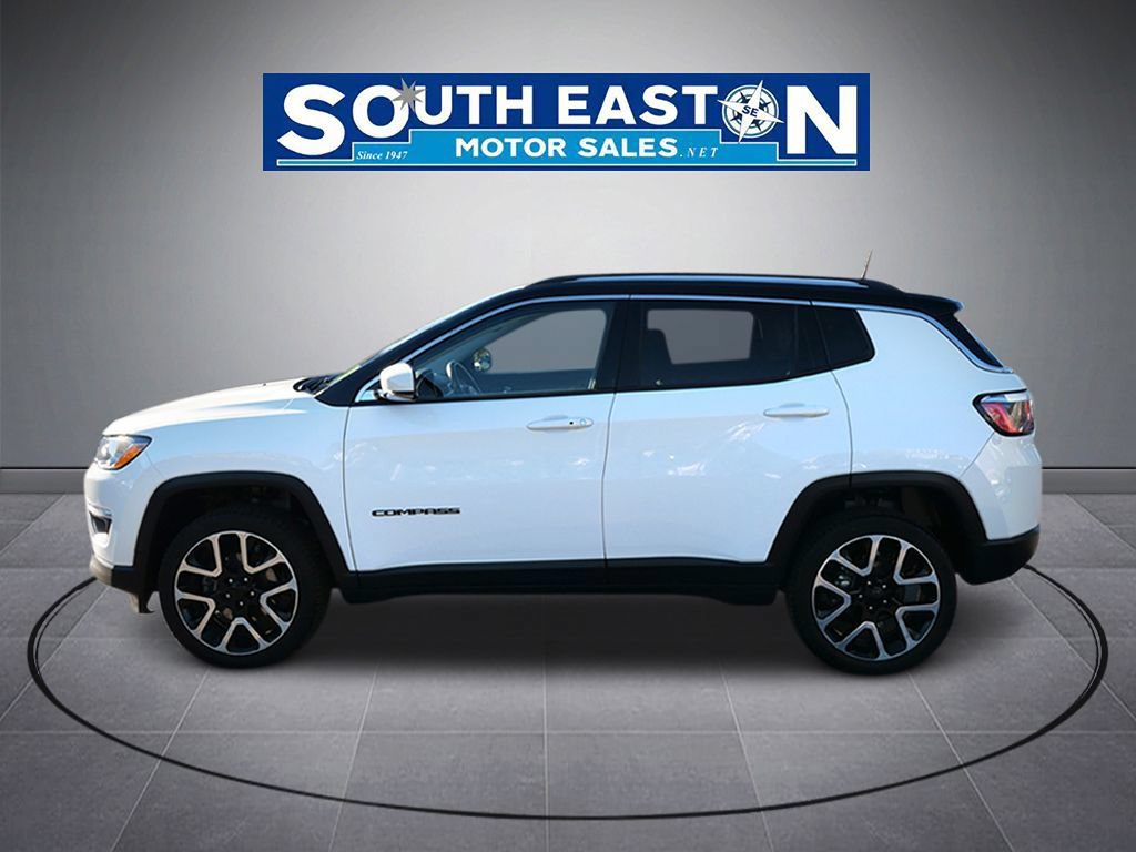 Used 2018 Jeep Compass Limited w/ Navigation Group AWD/4WD image 7