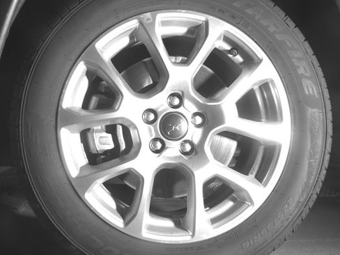 Used 2025 Jeep Compass Limited image 12