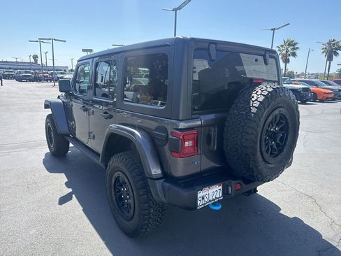 Used 2023 Jeep Wrangler Unlimited Rubicon 4xe AWD/4WD image 5