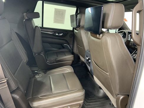 Used 2021 GMC Yukon Denali image 16