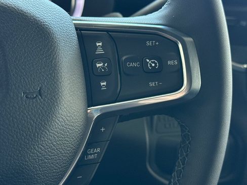 New 2026 RAM 3500 Laramie AWD/4WD image 28
