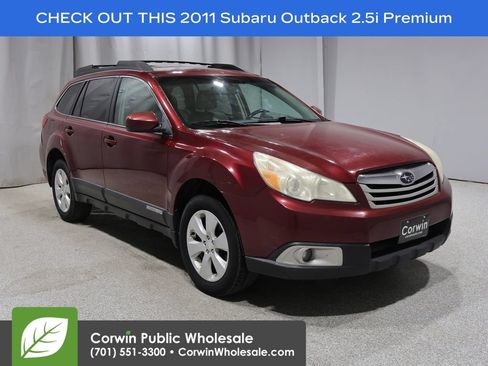 Used 2011 Subaru Outback 2.5i Premium AWD/4WD image 1