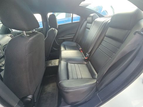 Used 2019 Dodge Charger Police w/ Street Appearance Group image 13