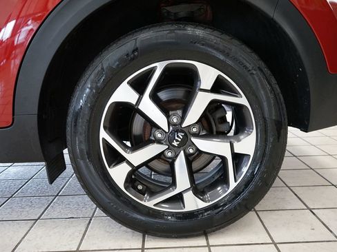 Used 2022 Kia Sportage LX image 48