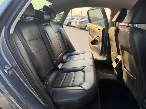 Used 2013 Volkswagen Passat 2.5 S image 17