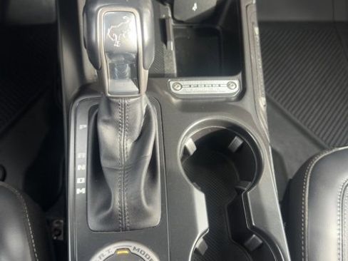 Used 2025 Ford Bronco Outer Banks image 14