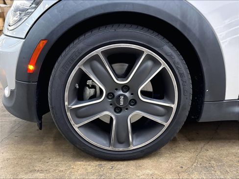 Used 2014 MINI Cooper Clubman S FWD image 12